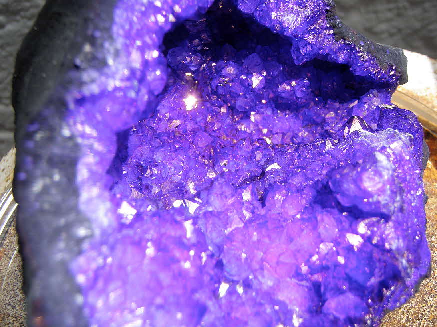 Amethyst in Gold-Cobalt 10 x 9 x 9 cm - 59 € mtl./K 450 €